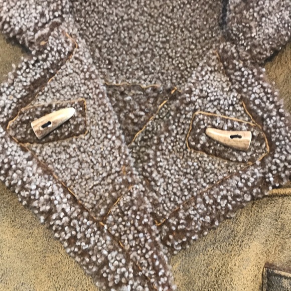 Gorsuch - Loringhoven Shearling Coat - Picture 5 of 6